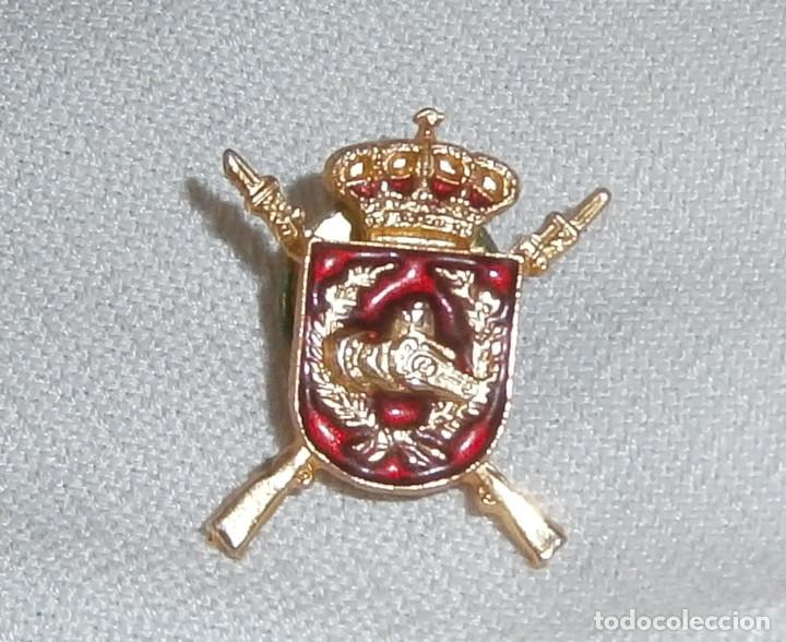 Militaria: pin acorazada - Foto 2