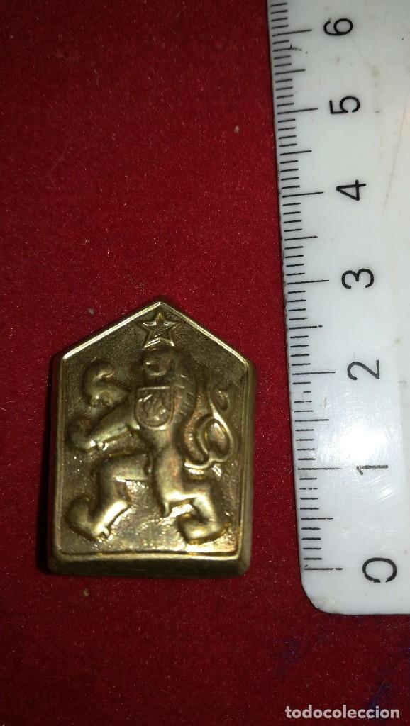 Militaria: Insignia emblema nacional de la CSSR - Foto 1