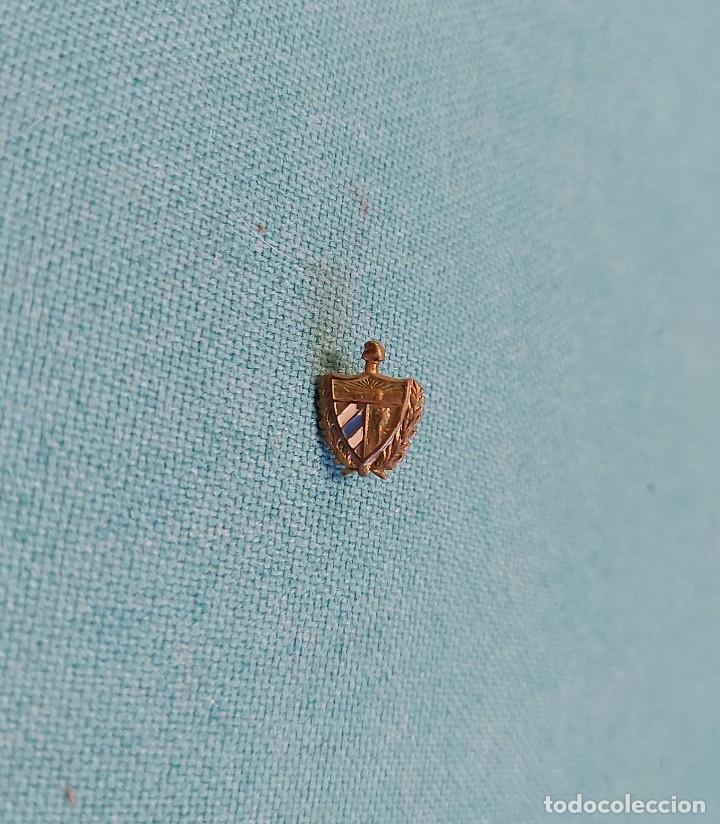 Militaria: Insignia de rosca, 1 cm - Foto 1