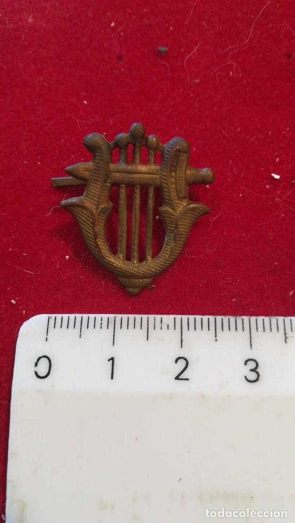 Militaria: INSIGNIA MILITAR - Foto 1