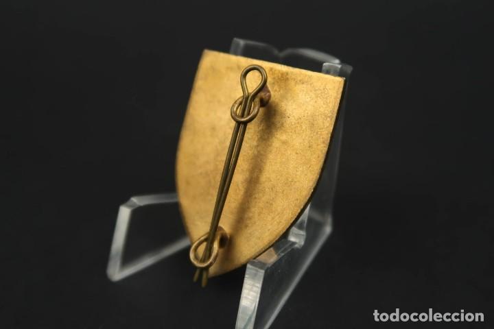 Militaria: Antiguo Pin a Identificar - Foto 4