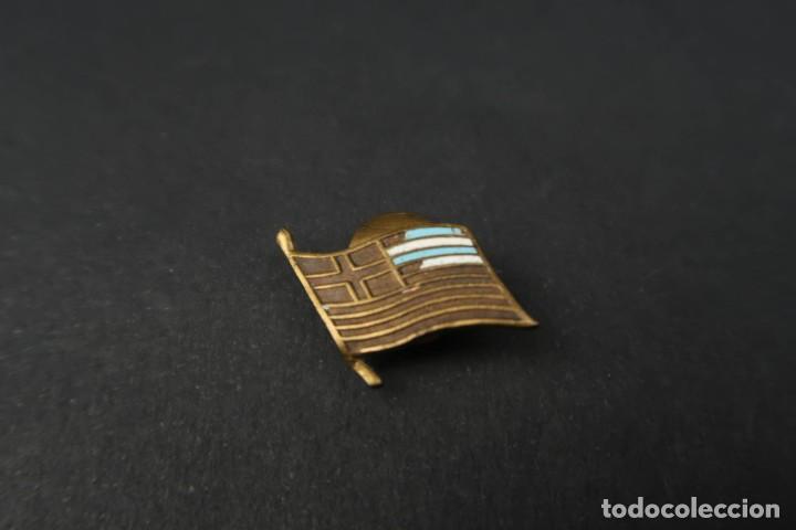 Militaria: Antiguo Pin a Identificar - Foto 2