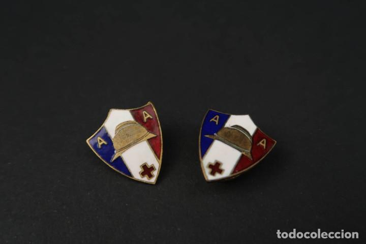 Militaria: Dos Antiguos Pins Franceses - Foto 1