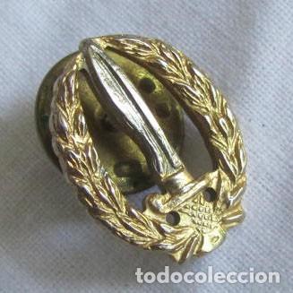 Militaria: Insignia pin grupo de Operaci&oacute;n Especiales GOE
