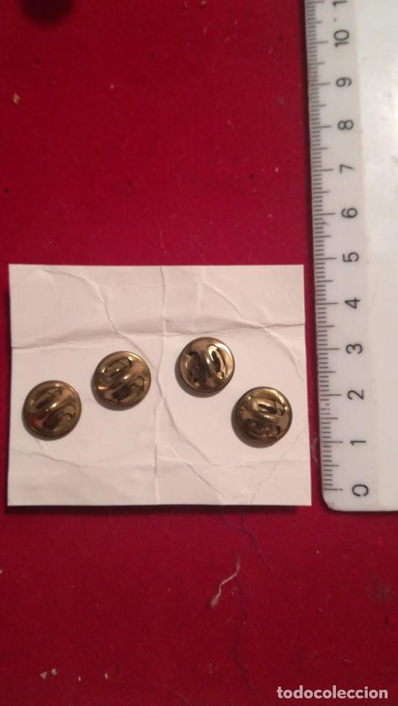 Militaria: 2 PINS MILITAR - Foto 2