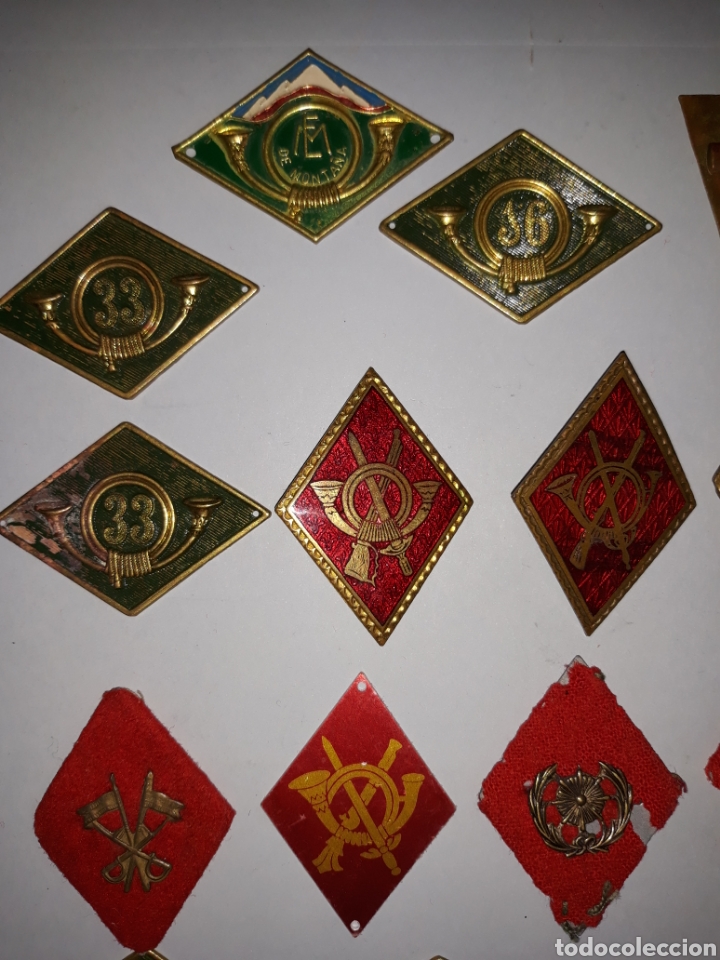 Militaria: Lote de insignias y rombos - Foto 2