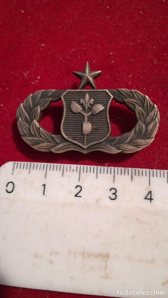 Militaria: INSIGNIA &iquest;? - Foto 1