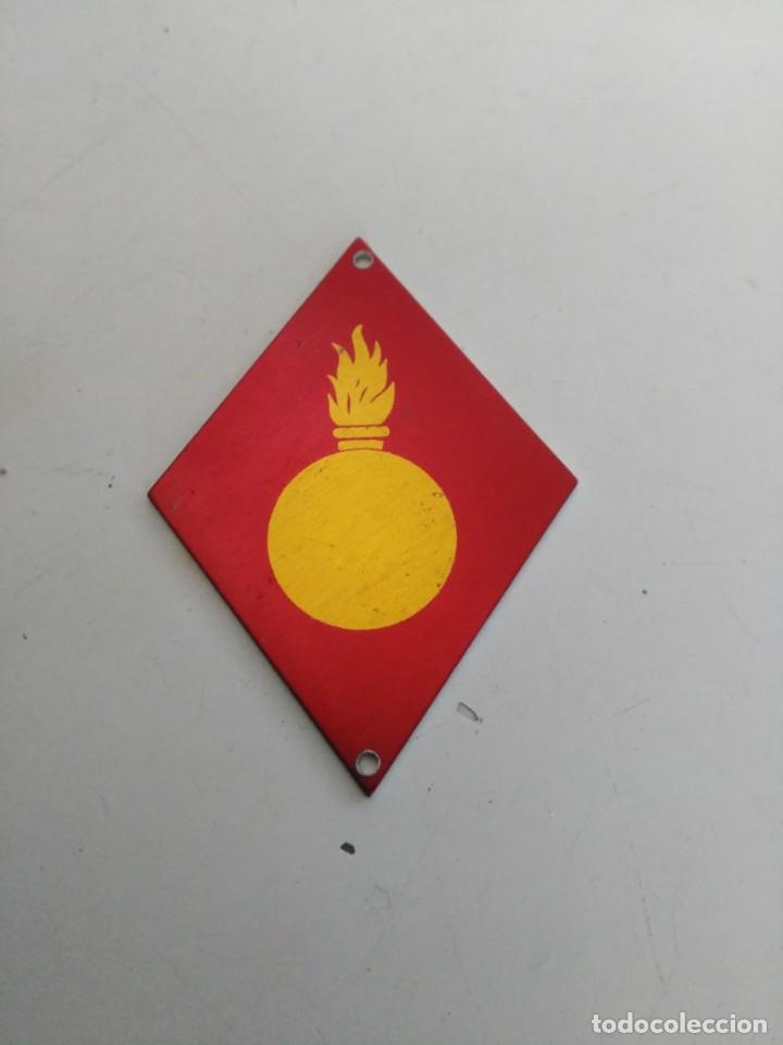 Militaria: insignia metalica - Foto 1