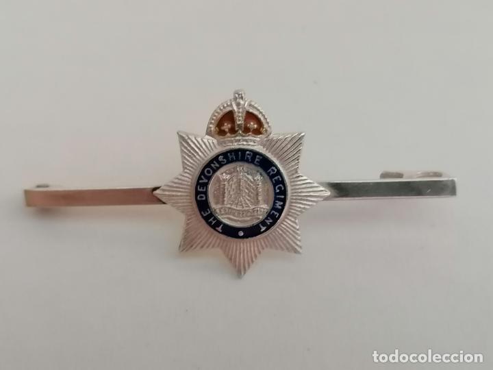 Militaria: INSIGNIA, EL REGIMIENTO DE DEVONSHIRE,, PLATA Y ESMALTES - Foto 1