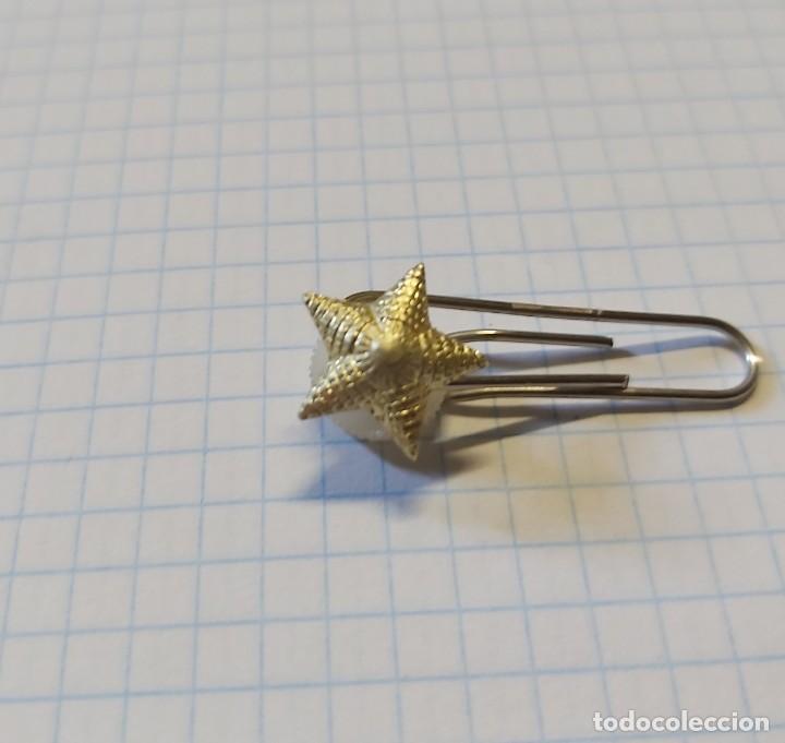 Militaria: Estrella rusa de rosca, 1,2 cm - Foto 1