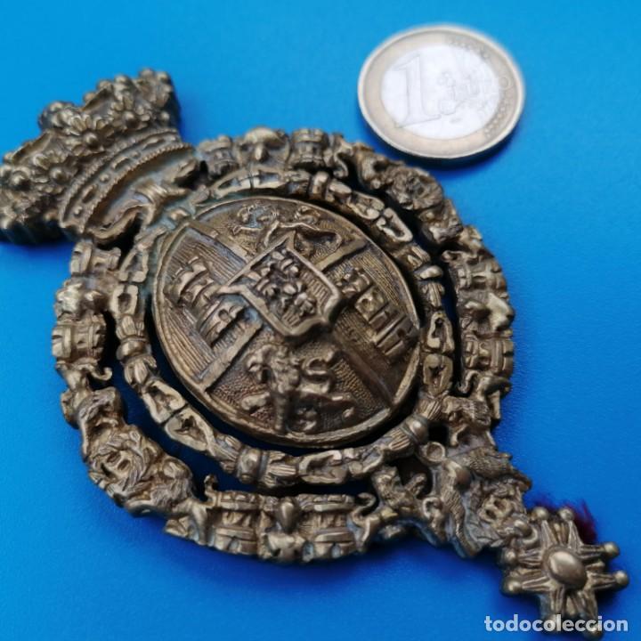 Militaria: Escudo Real de &eacute;poca de Alfonso 13 - Foto 2