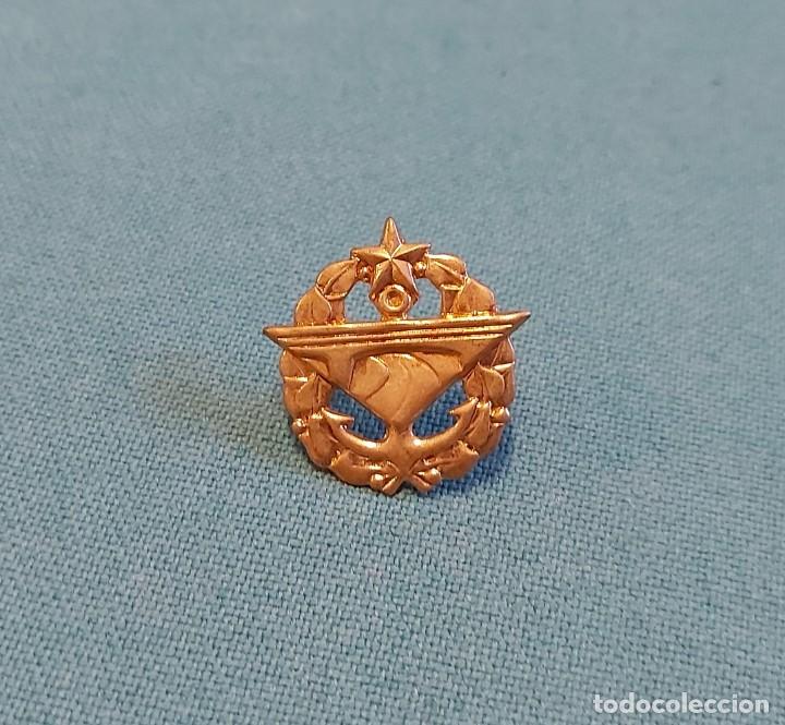 Militaria: Insignia rusa - Foto 1