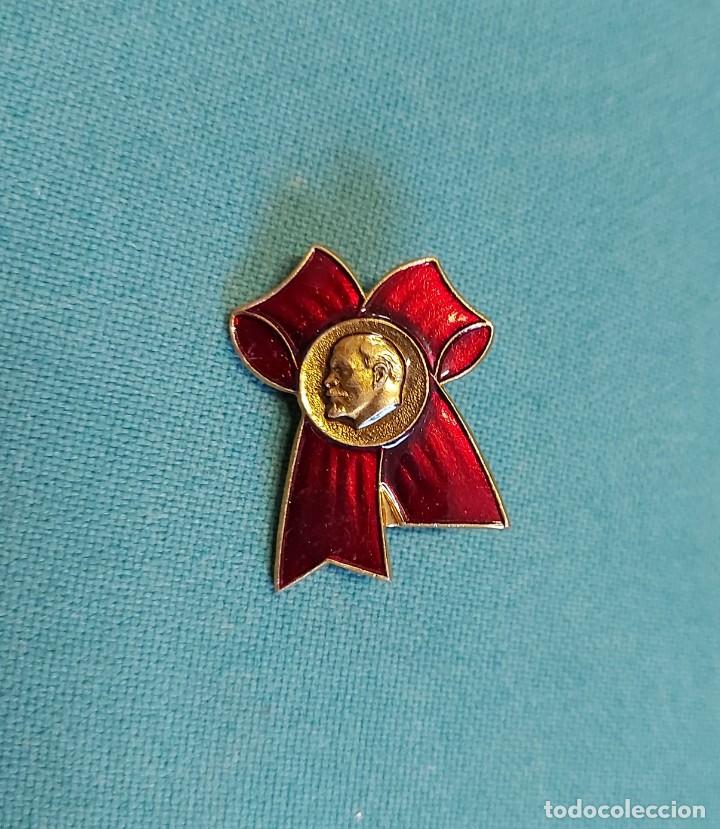 Militaria: Insignia rusa - Foto 1