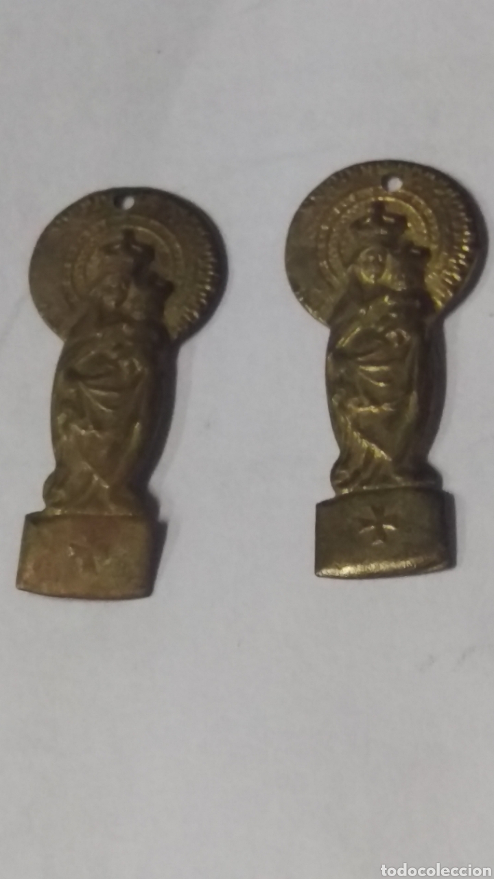Militaria: pareja de chapas prendedores para uniforme o similar figuras virgen del Pilar escucho ofertas