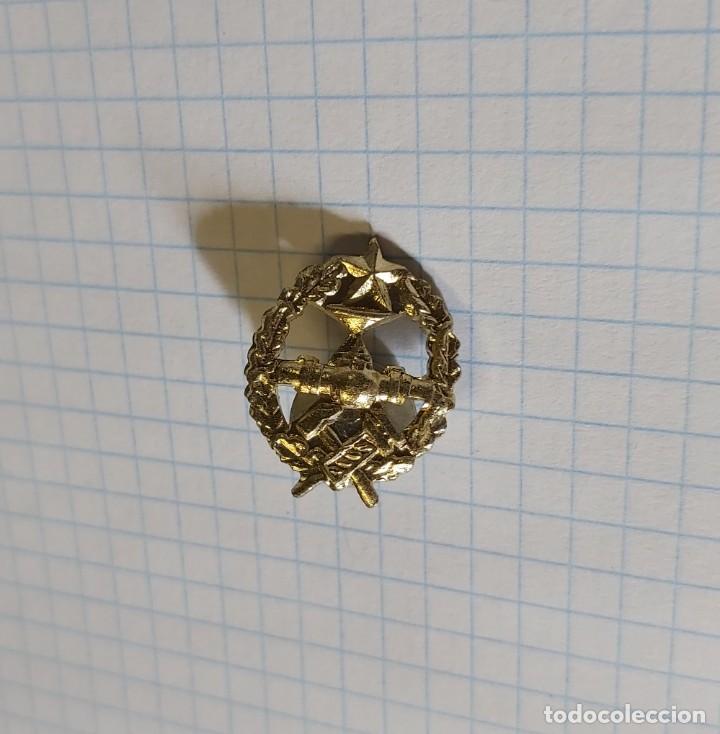 Militaria: Distintivo / insignia rusa - Foto 1