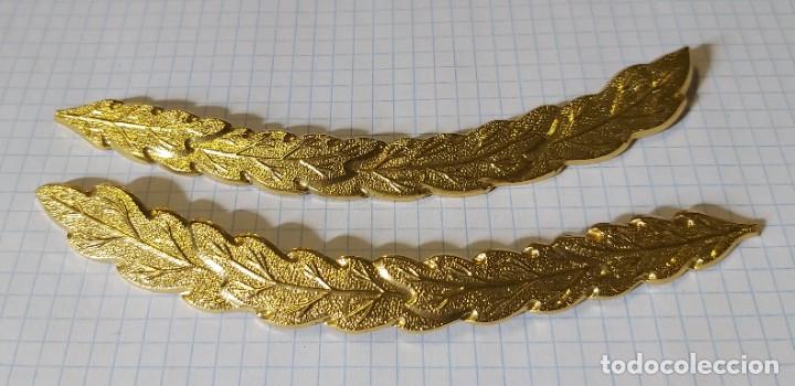 Militaria: Distintivo ruso - Foto 1