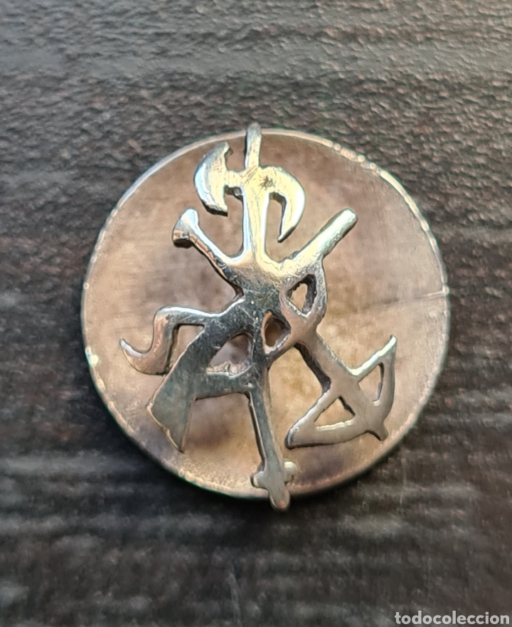 Militaria: Antigua Insignia ojal La Legi&oacute;n Espa&ntilde;ola - Ej&eacute;rcito Espa&ntilde;ol - Militar -&iquest;Plata?