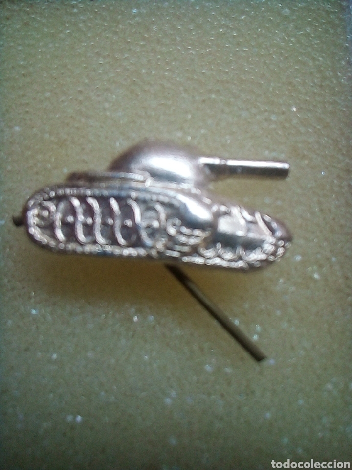 Militaria: DISTINTIVO DIVISI&Oacute;N ARMADA CASTILLEJOS 3