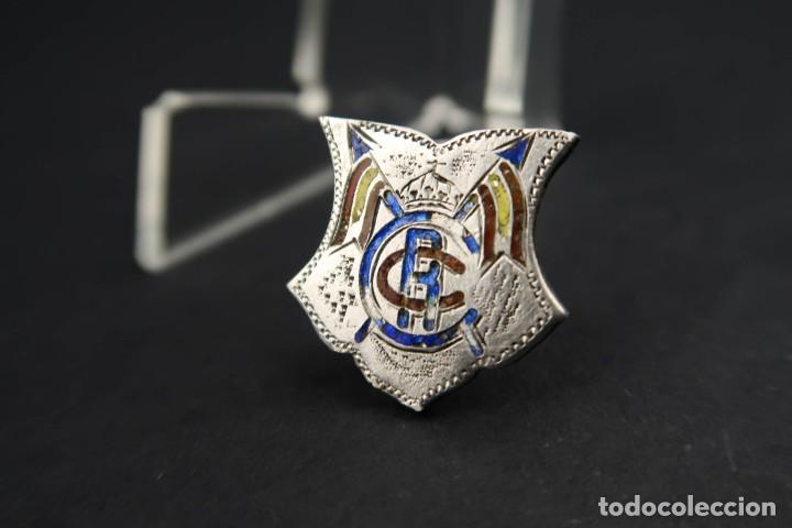 Militaria: Antigua Insignia de Plata y Esmaltes Bandera Espa&ntilde;a
