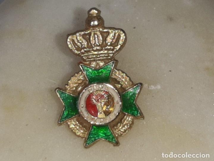 Militaria: ANTIGUA INSIGNIA PIN ESMALTADO DE LA GUARDIA CIVIL CRUZ DAMA DEL PILAR VIRGEN DEL PILAR A&Ntilde;OS 80 / 90