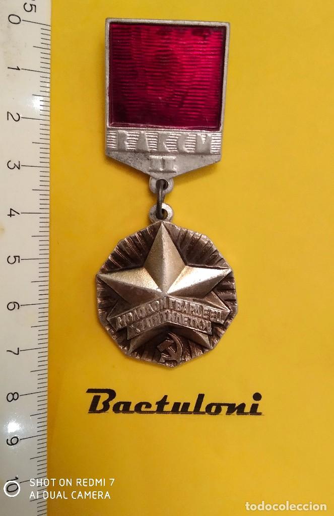 Militaria: Insignia sovi&eacute;tica - Foto 1