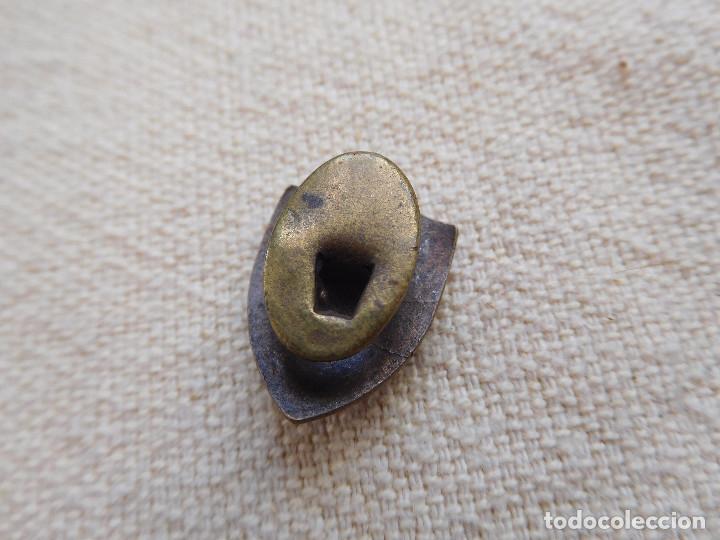 Militaria: Insignia esmaltada de solapa del S.E.U. - Foto 3