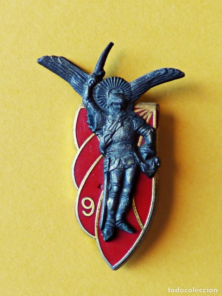 Militaria: LEGI&Oacute;N EXTRANJERA FRANCESA. ANTIGUA INSIGNIA MARCADA DRAGO PAR&Iacute;S