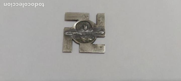 Militaria: Emblema insignia de gudari. - Foto 3