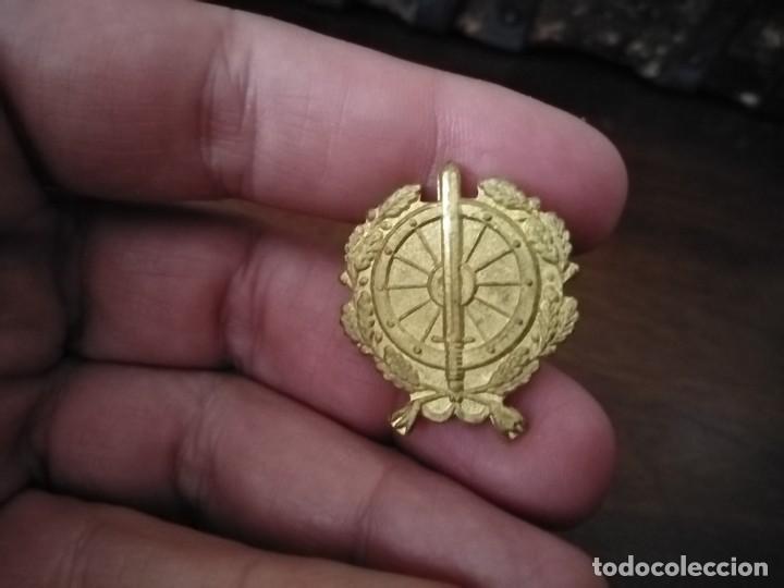 Militaria: Insignia Ej&eacute;rcito de Portugal. - Foto 3