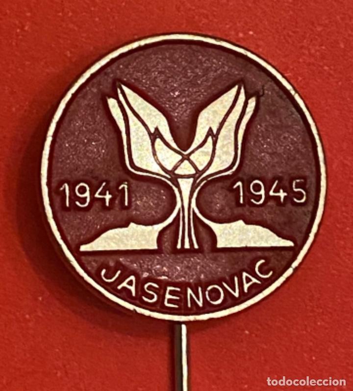 Militaria: Insignia de alfiler recordatorio del campo de exterminio de Jasenovac Croacia 1941-45 - Foto 1 - 309594718