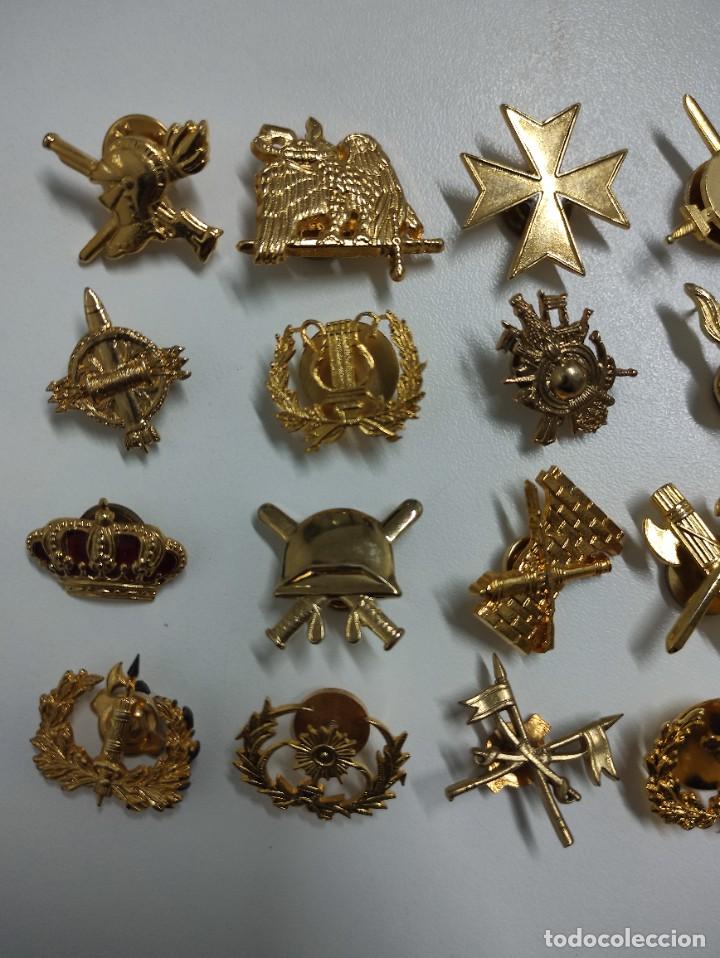 Militaria: EMBLEMAS CUELLO 1986 - Foto 2