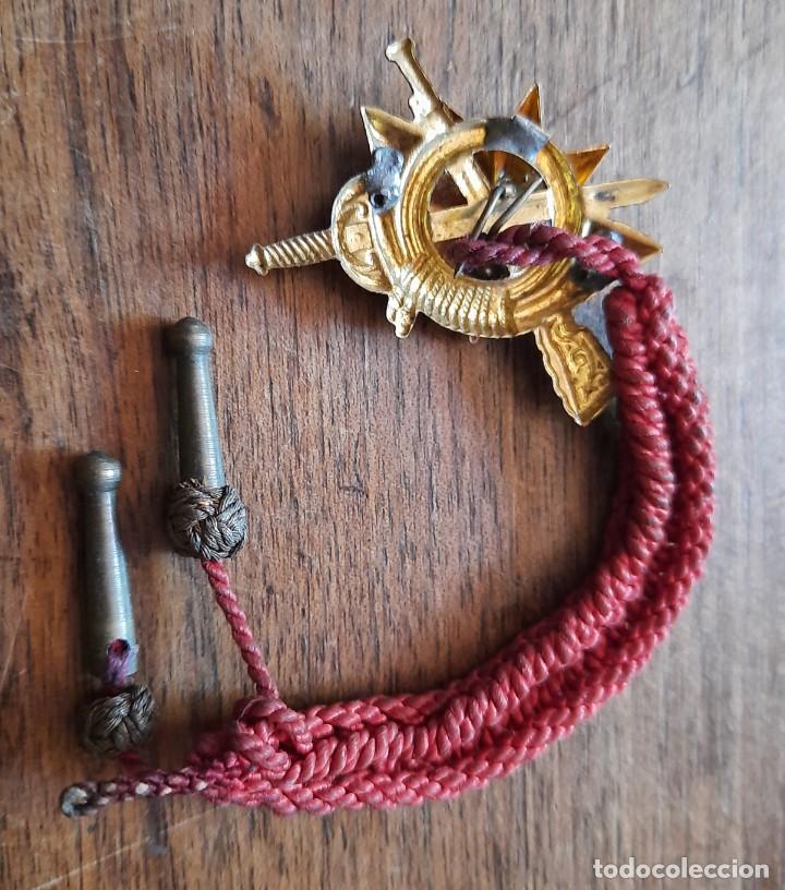 Militaria: Emblema comandante infanter&iacute;a con cadetera - Foto 2