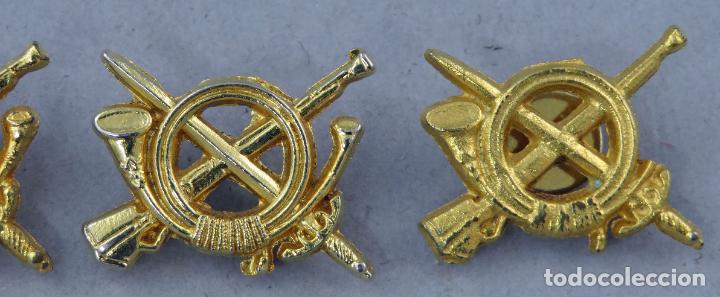 Militaria: Cuatro Pin solapa uniforme infanter&iacute;a - Foto 3