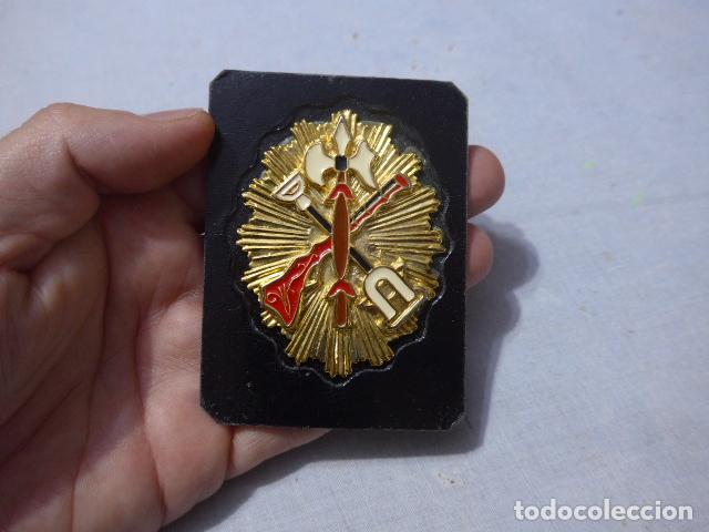 Militaria: * Placa emblema de la Legion espa&ntilde;ola. ZX