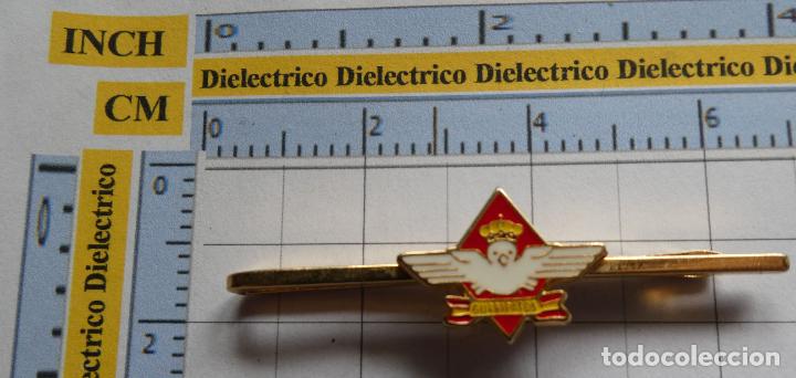 Militaria: INSIGNIA BROCHE DE CORBATA EJ&Eacute;RCITO DEL AIRE. GURRIPATOS. - Foto 1