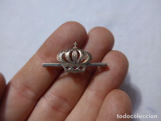 Militaria: * Antigua insignia con corona borbonica de Alfonso XIII, original. ZX