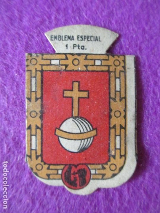 Militaria: EMBLEMA ESPECIAL 1 PTA AUXILIO SOCIAL SERIE B N&ordm; 265 DE MUN EMB5