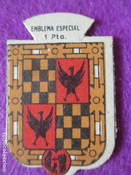 Militaria: EMBLEMA ESPECIAL 1 PTA AUXILIO SOCIAL SERIE B N&ordm; 267 YBARTOLA EMB5