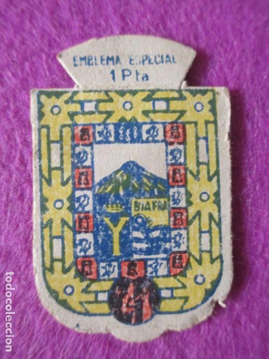 Militaria: EMBLEMA ESPECIAL 1 PTA AUXILIO SOCIAL SERIE B N&ordm; 326 FERNANDO POO EMB5