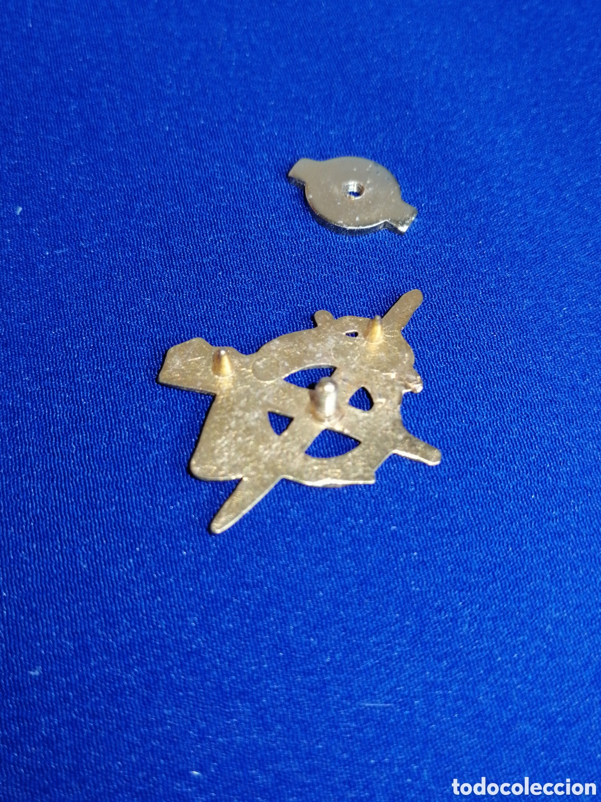 Militaria: MILITAR PIN DE ROSCA - Foto 2