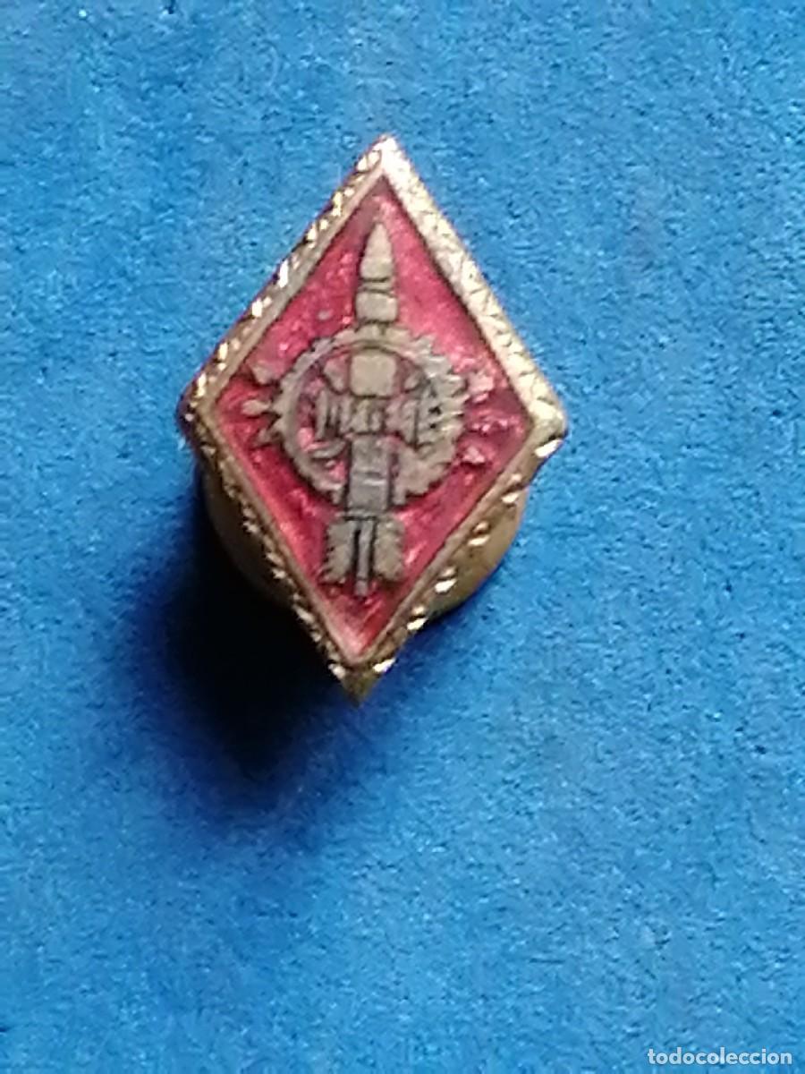 Militaria: Insignia de solapa Ingenieros Lanzacohetes