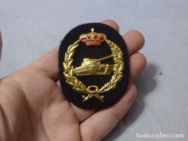 Militaria: * Antiguo emblema insignia galleta de boina de tanquista, original. ZX