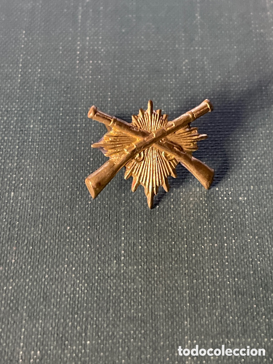 Militaria: Insignia carabineros epoca rep&uacute;blica, guerra civil