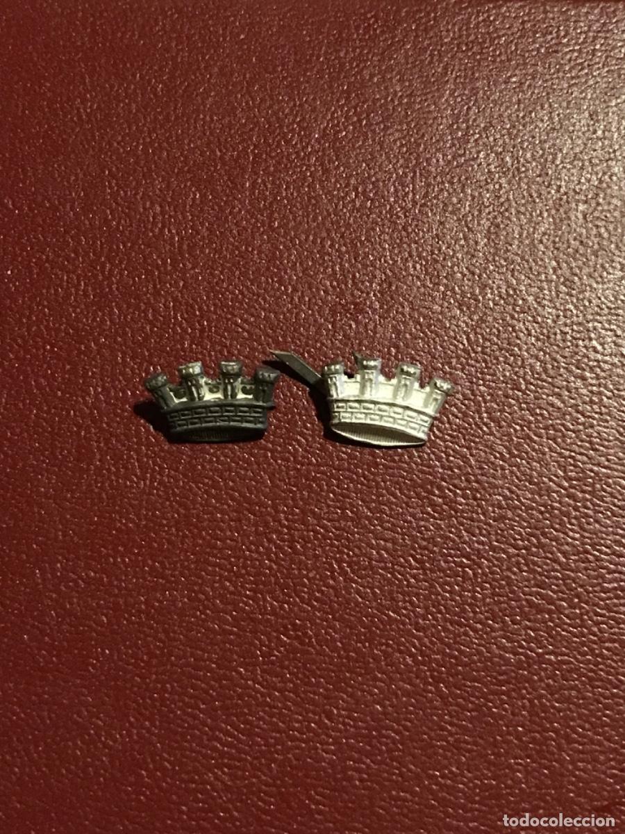 Militaria: Pareja de coronas republicanas - Foto 1