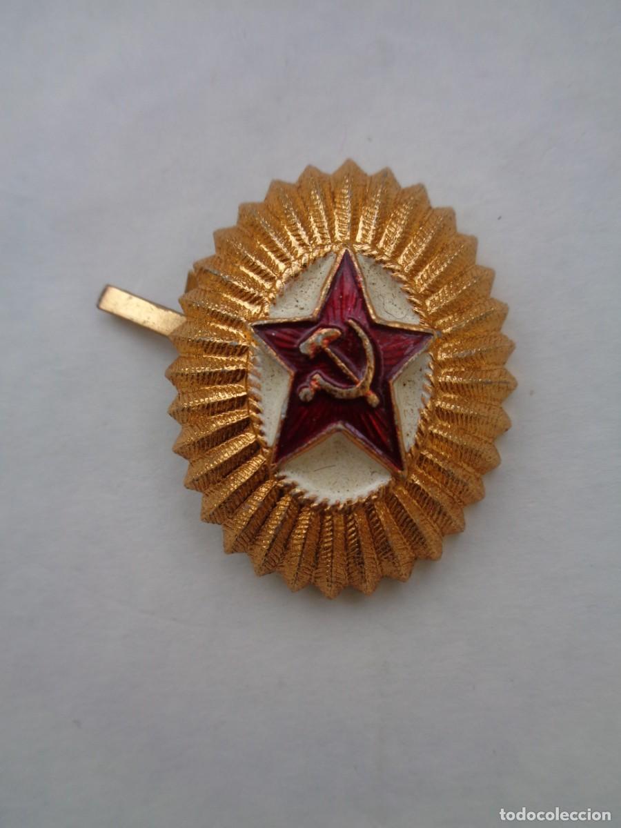 Militaria: EMBLEMA DE GORRA DEL EJERCITO DE LA UNION SOVIETICA , COMUNISTA - Foto 1
