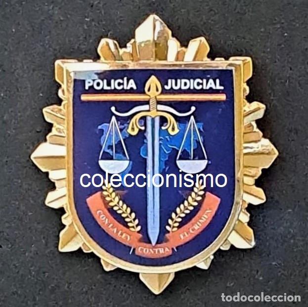 Militaria: DISTINTIVO DE PERMANENCIA EN EL &Aacute;REA DE ACTIVIDAD DE POLIC&Iacute;A JUDICIAL