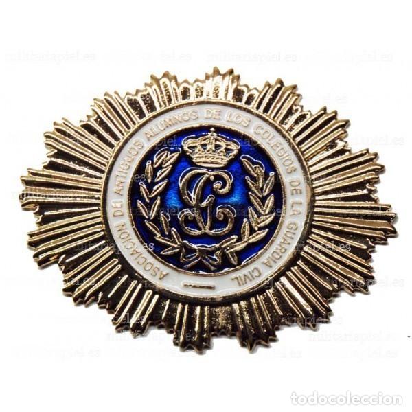 Militaria: Paca con cartera portaplacas - Asociaci&oacute;n de alumnos de los colegios de la Guardia Civil