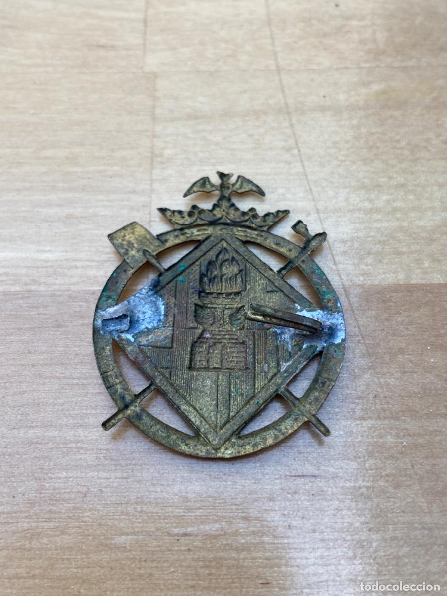 Militaria: Insignia bomberos Barcelona - Foto 4