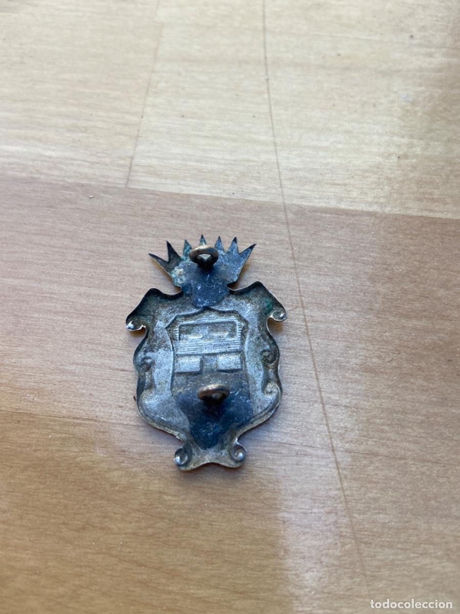 Militaria: Insignia a examinar ??? - Foto 3