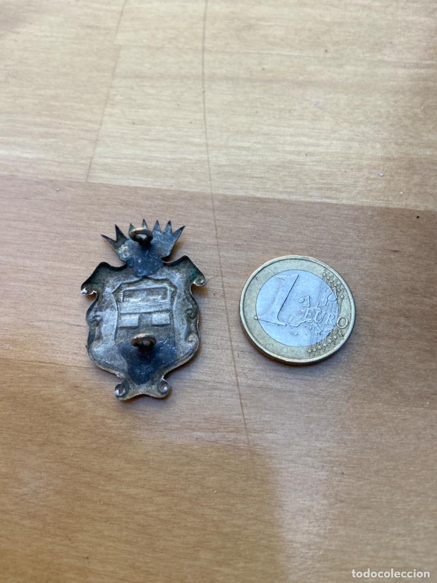 Militaria: Insignia a examinar ??? - Foto 4